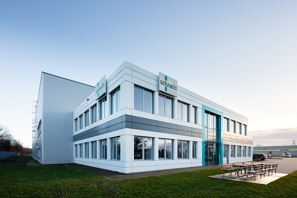 COMPLEMUS Projekt SCHNAITT Internationale Messe Und Ladenbau GmbH COMPLEMUS Projekt SCHNAITT Internationale Messe Und Ladenbau GmbH